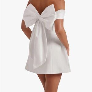 Elegant White Off-Shoulder Dress with Bow